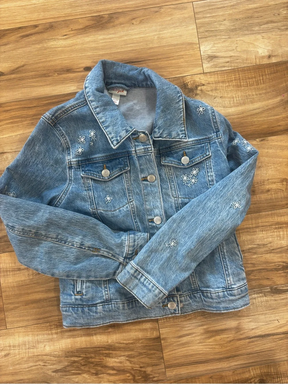 Cat & Jack Girls Light Blue Floral Embroidered Denim Jean Jacket